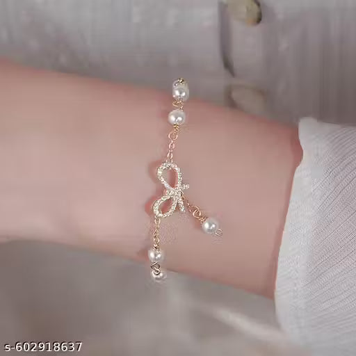 Chic Gold-Plated Bow & Pearl Bracelet with Sparkling American Diamonds